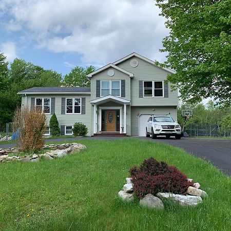 Lakehouse *Hottub*Jacuzzi*Firepit*Bbq*Pool Long Pond Exteriör bild