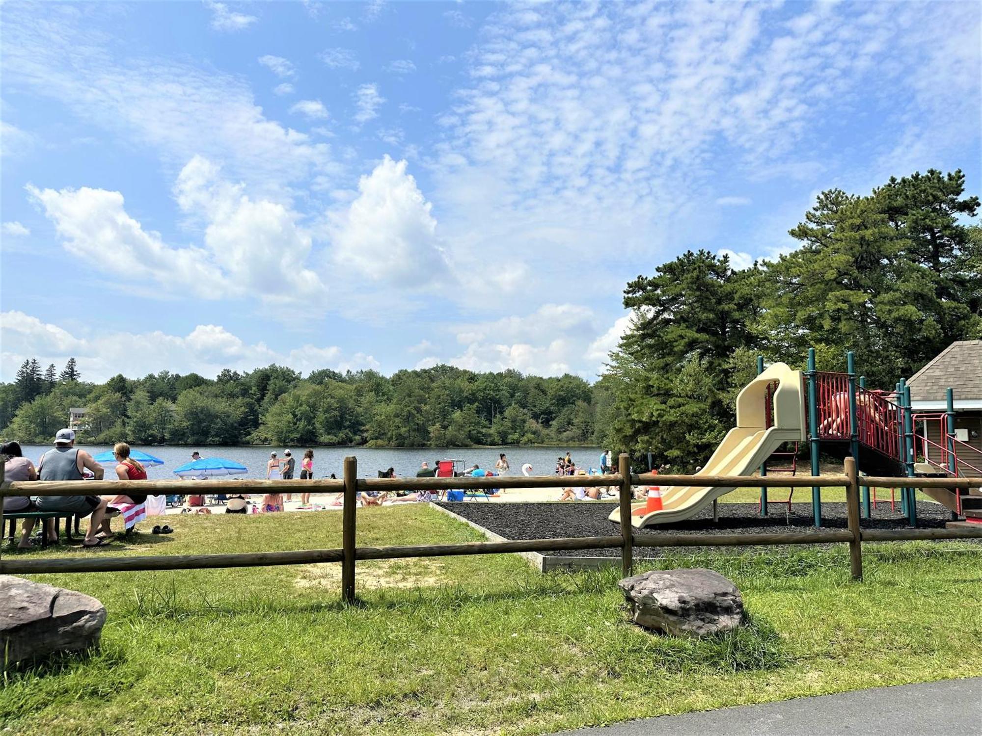 Lakehouse *Hottub*Jacuzzi*Firepit*Bbq*Pool Long Pond Exteriör bild