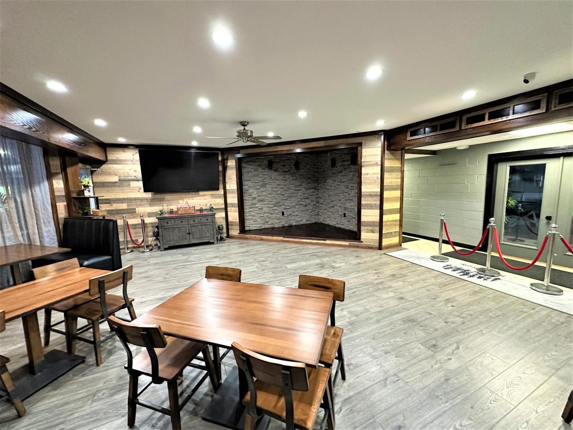 Lakehouse *Hottub*Jacuzzi*Firepit*Bbq*Pool Long Pond Exteriör bild